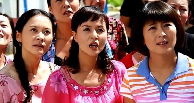 ​演员于莉红：31岁嫁给马诗红，结婚22年没有孩子，风光背后有眼泪