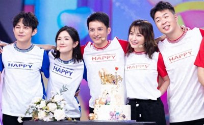 ​“分手”暴瘦，代言塌房，知名主持人复出后被吐槽有精神病