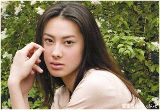刘銮雄与妻子庆祝新年引瞩目,或许他才是对女人最好的大富豪