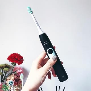 欧乐b和飞利浦电动牙刷哪个好 飞利浦与欧乐b哪个好用 欧乐b和飞利浦电动牙刷哪个好 飞利浦与欧乐b哪个好用