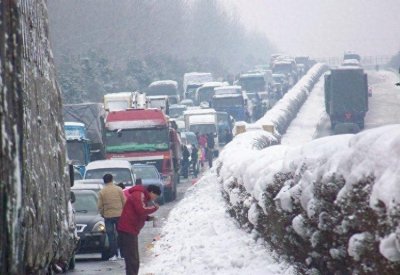 ​2008年南方雪灾，带你重回冰冻的记忆，那年你在哪？