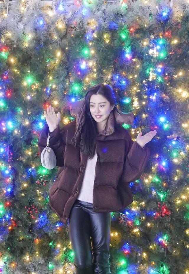 52岁王祖贤近照曝光,依旧美丽动人,不失少女风采!