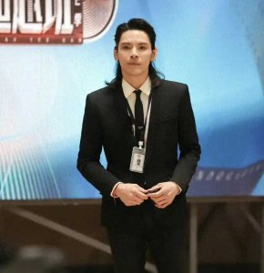 ​向佐与向佑遭遇外貌批评，愤而反击：不涉及私人，绝不宽恕