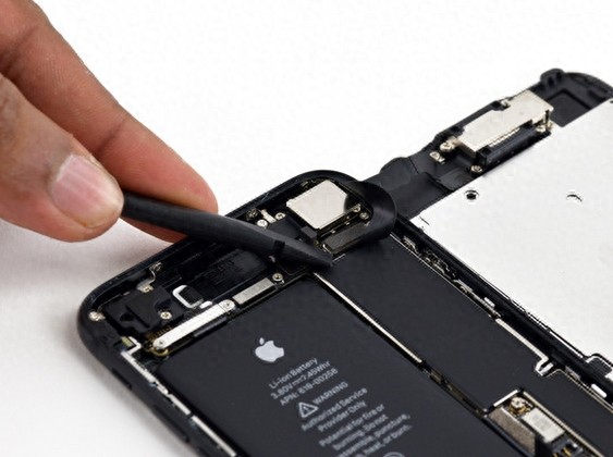 iPhone 7显示屏拆解过程图赏
