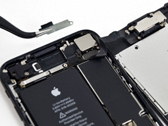 iPhone 7显示屏拆解过程图赏