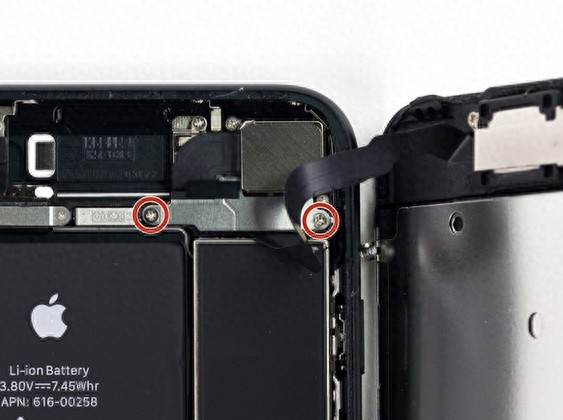 iPhone 7显示屏拆解过程图赏
