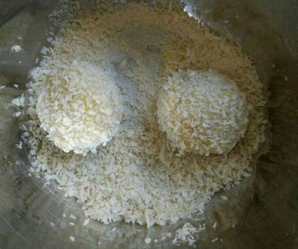 沾上鸡蛋液裹上面包糠什么梗 网友任务都可以用此方法
