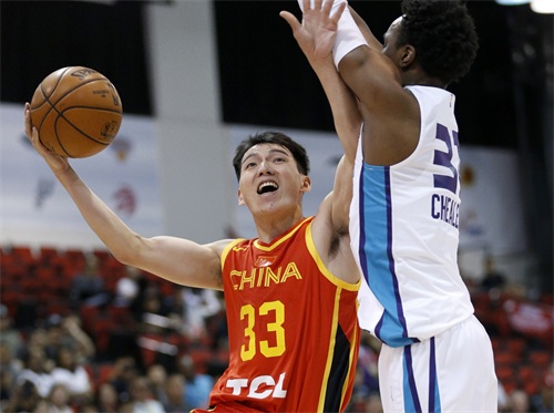 篮球——NBA夏季联赛：中国队胜黄蜂队