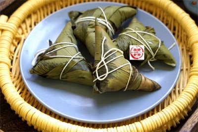 端午将至,分享最简单的粽子做法,紧实不漏米,又软又糯真好吃