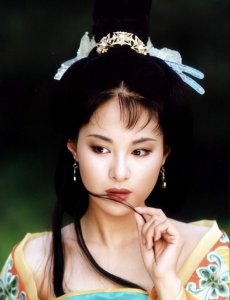 ​45岁的沈傲君：相亲嫁圈外丈夫，我是个幸福的小女人
