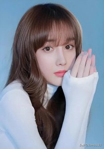 文梦洋 - 出道十多年,从“演员”降到“网红”,至今无戏可拍!