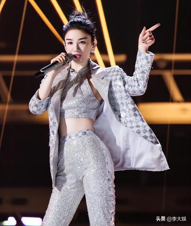 浪姐3第二次公演那英宁静谁赢(浪姐3三公淘汰名单出炉)(13)