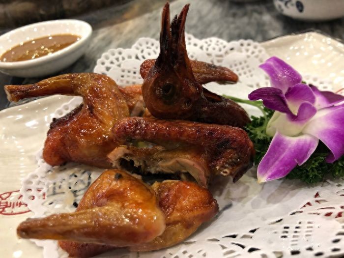 石岐乳鸽,补肝肾、益精气佳品