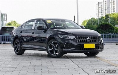 ​2025年1月中型轿车销量榜，帕萨特夺冠，雅阁季军，君威第25名。