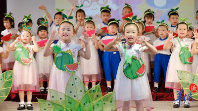 ​「视频」“粤唱越开心”！广州萌娃齐唱粤语童谣庆六一