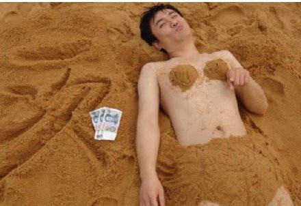 沈腾头像引“耍大牌”争议，盘点他这些年换过的“沙雕”头像