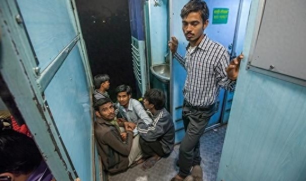 带你走进印度的火车 一切都超过你的想象