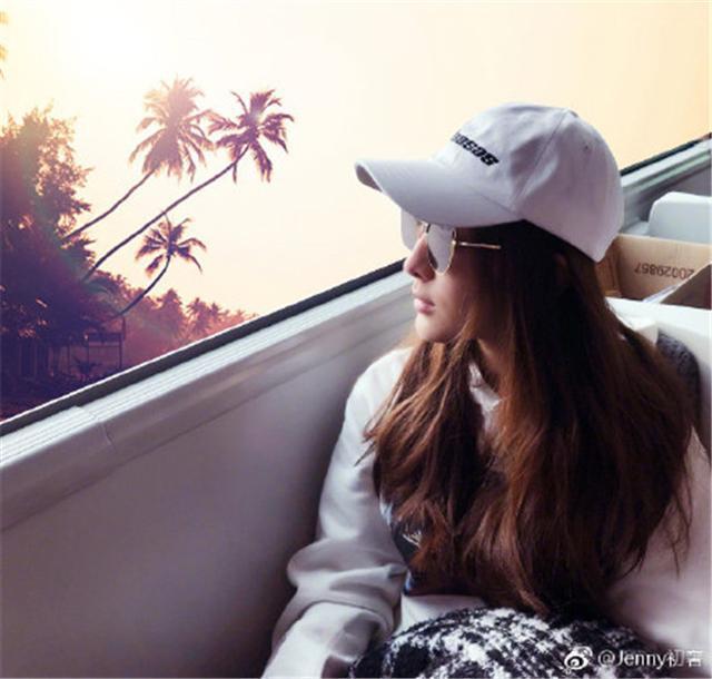 马苏微博求大神帮她P风景图 有才网友展现神技术