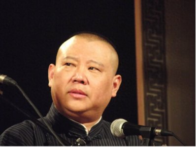 ​德云社等级分明，从穿的大褂就能看出地位，郭麒麟也不能逾越