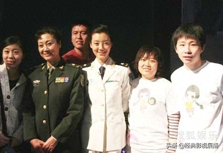 “军中母女花” 王丽云和车晓