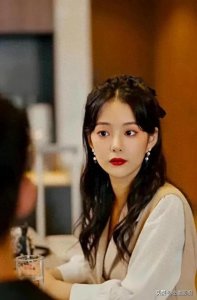 ​从“北漂女孩”到“短剧女王”：徐艺真的逆袭之路