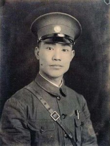 ​蒋介石两个嫡系将领，屡战屡败却成国民党上将，军史专家说出原因