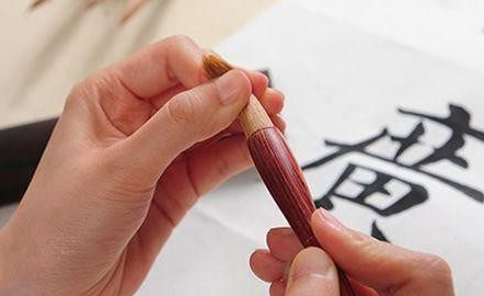 绘画笔的种类,画画用什么铅笔图9