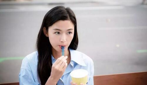 挽回有了新欢的前女友难吗