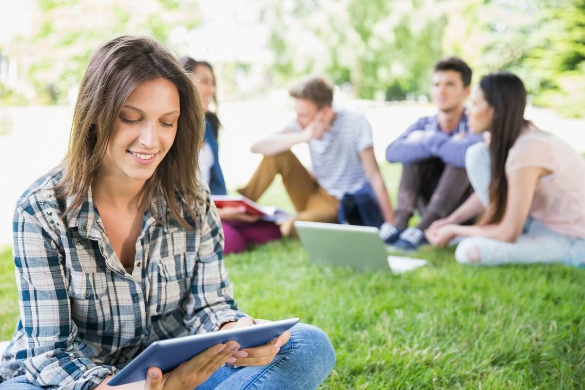 新加坡几所好大学排名（新加坡最好的大学）(图2)