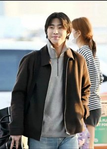 ​标题：安孝燮：从新人演员到实力派明星的成长之路