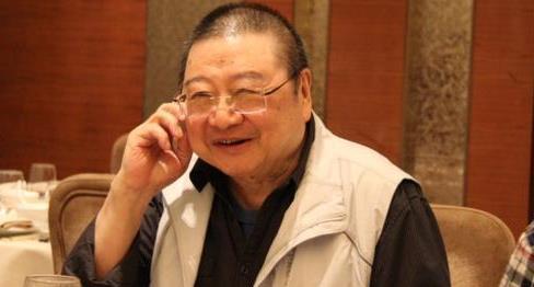 古龙的上联“冰比冰水冰”，当年金庸没对出，而今读者却对出来！