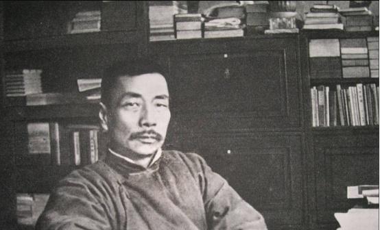 林徽因是真女神还是假女神鲁迅、钱钟书这样说她，冰心还讽刺她