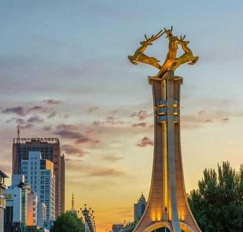 鄂尔多斯在内蒙古算第几大城市