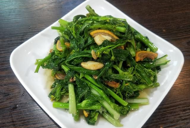 空心菜蔫了还能吃吗，黄豆芽黏了还能干什么用？图6