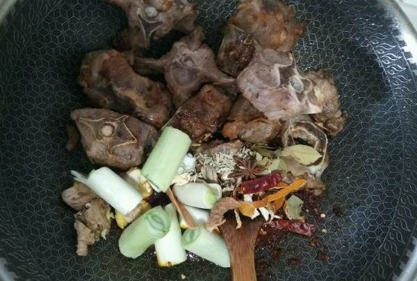 如何炖羊蝎子,如何炖羊蝎子图24