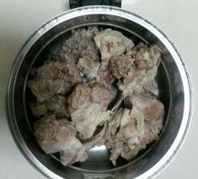 如何淸炖羊蝎子