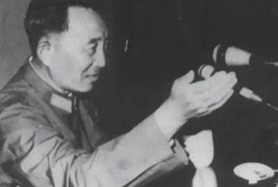 ​### 标题：**罗瑞卿：从南充少年到新中国大将军的革命传奇**