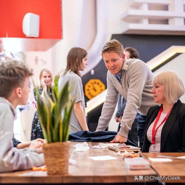 英格兰第三代约克公爵（31岁第七代西敏公爵火了）(5)