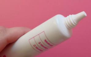 ZA隔离霜成分分析 添加维C美白成分