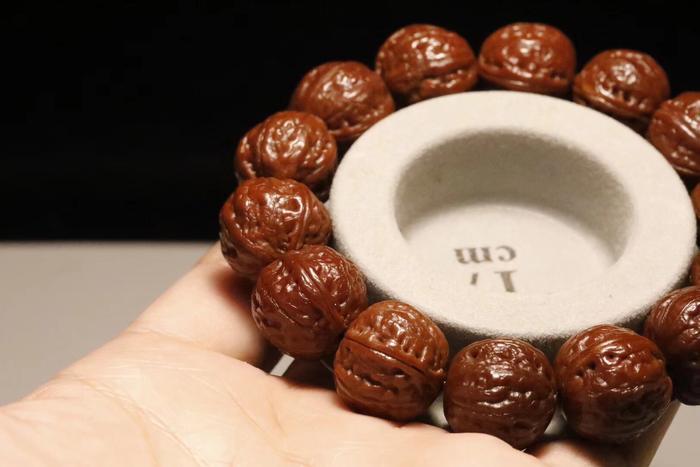 别因为不懂而错过精品小核桃手串