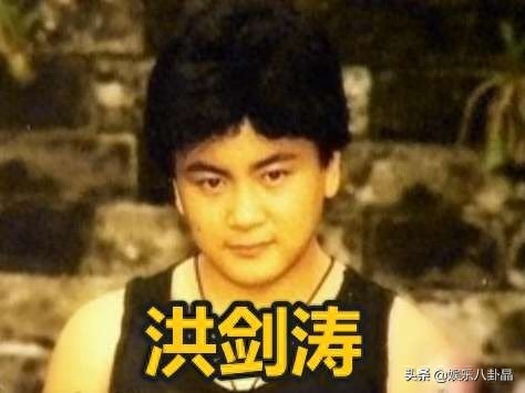 4大军艺“校草”,沈腾、杨洋、沙溢纷纷上榜,唯独把他给忘了!