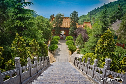 天下名刹之一——法王寺