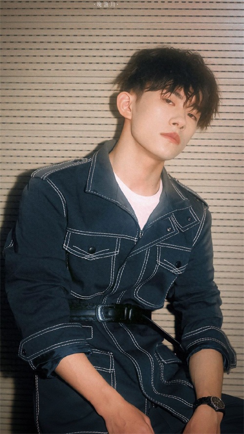 易烊千玺高清手机壁纸分享（二）