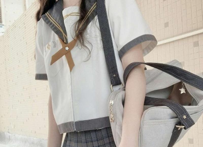 为什么乌鸦像写字台什么意思（知道为什么乌鸦像写字台吗）