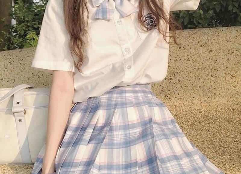 分手后男生放不下的表现，你是否也曾经历过？