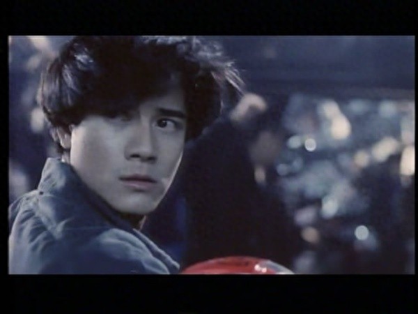 不输当红小鲜肉，郭富城年轻帅照珍藏版，与周星驰还合过影