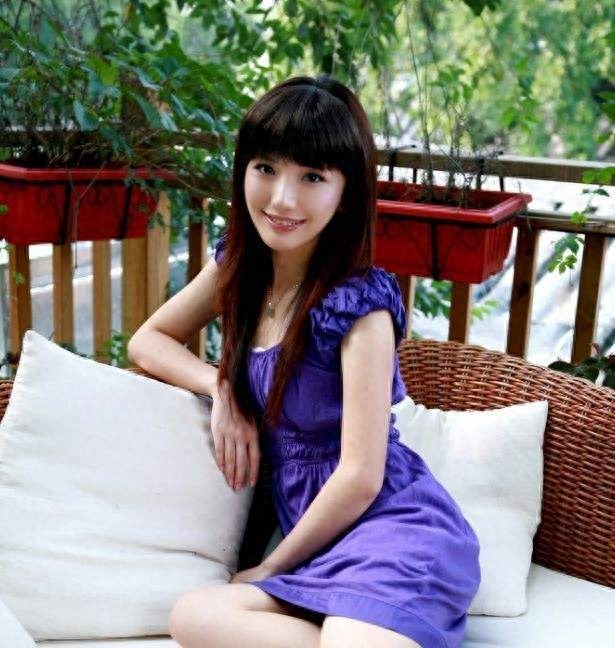 李小璐的闺蜜，“泰迪姐妹团”成员，最会赚钱的是五妹和七妹