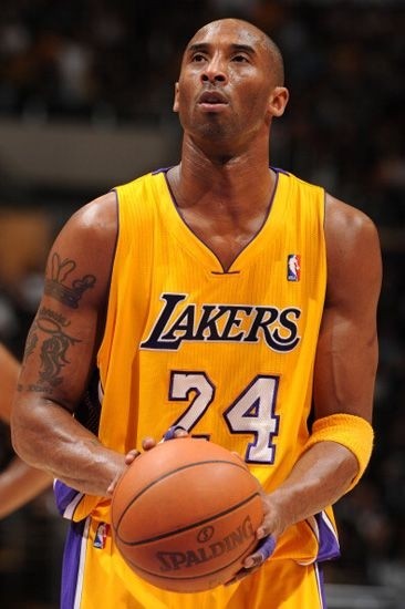 8·24科比日 让我们一起盘点科比生涯最具代表性的24大荣誉